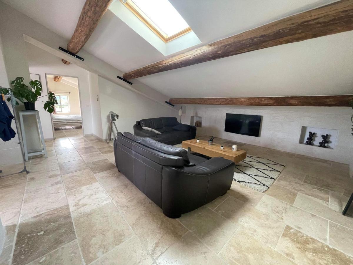 Appartement De Charme Sud Luberon Classe 4 Etoiles Puyvert Exterior foto